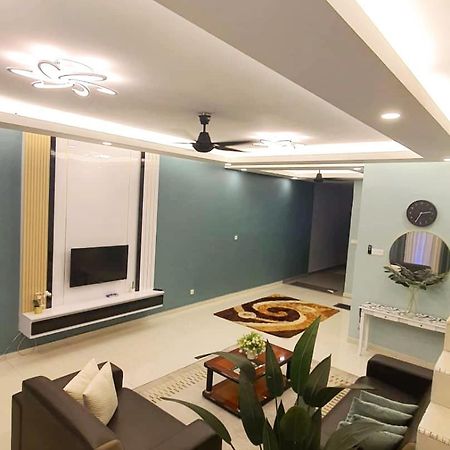 Homestay Layang Masai Exterior foto